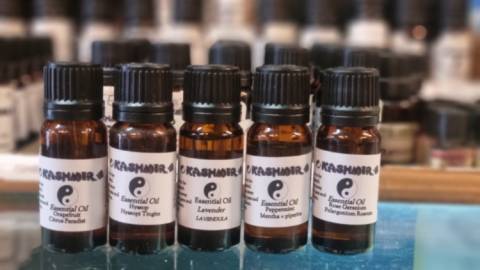 chongz, waterpipes, bongs, grinders, incense, giftware, oils, tip, rips, papers, mystic, Atomic, rainbow